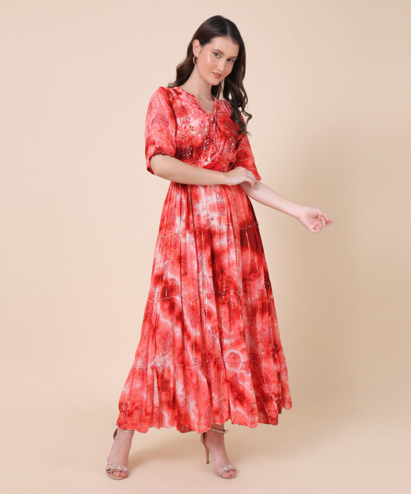 Elegant Maxi Dress with tie-dye Pattern, Featuring Metallic Accents and a Tiered Skirt Design - Image 6